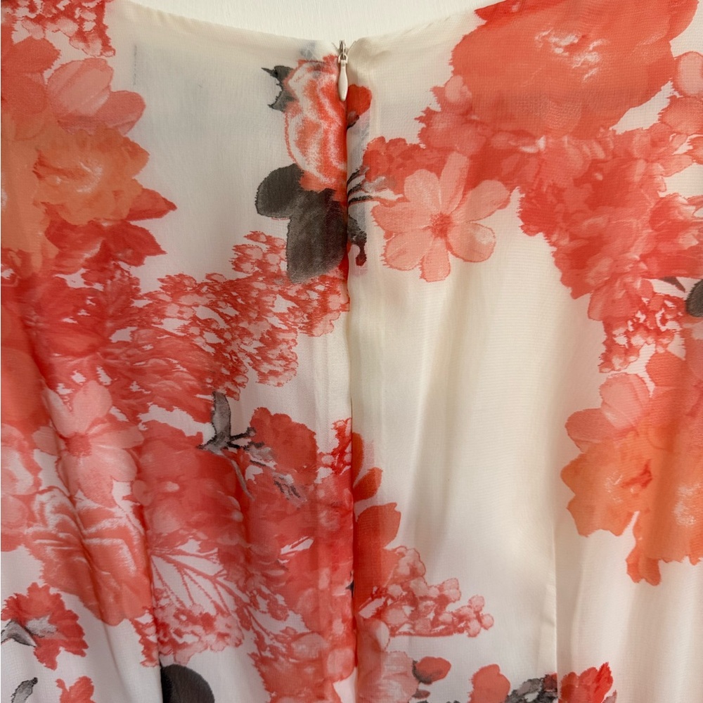 Karin Stevens Coral and Black Floral Maxi Dress - Picture 8 of 10